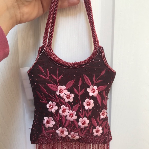 New Evening Bag - Picture 8 of 12